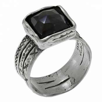 Серебряное кольцо с ониксом 01R374ON