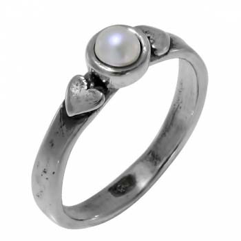 Серебряное кольцо с жемчугом 01R585PL