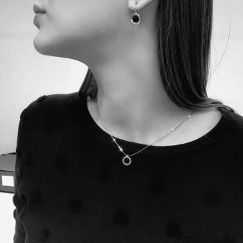 Серебряное колье с ониксом MVN1732ON