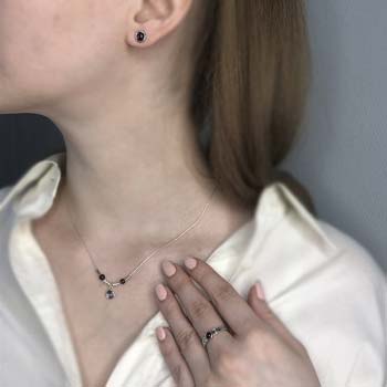 Серебряное колье с гранатом 01N623GR