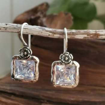 Серебряные серьги с куб.цирконом 01E1454CZ