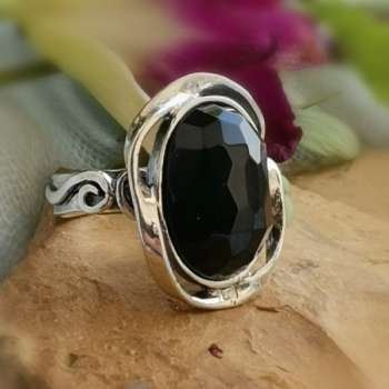 Серебряное кольцо с ониксом 01R897ON