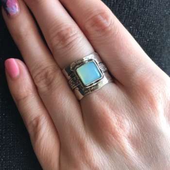 Серебряное кольцо с халцедоном 01R438HL/2