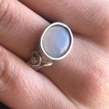 Серебряное кольцо с халцедоном 01R1257HL
