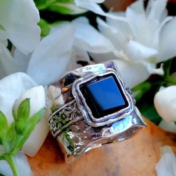 Серебряное кольцо с ониксом 01R438/1ON