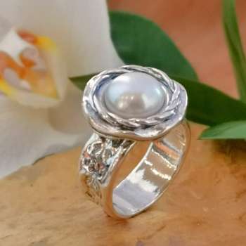 Серебряное кольцо с жемчугом 01R2866PL