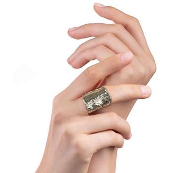 Серебряное кольцо 01R2811
