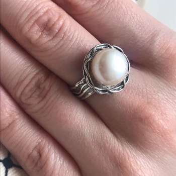 Серебряное кольцо с жемчугом 01R2771PL