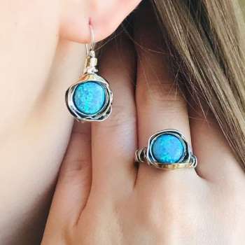 Серебряное кольцо с опалом иск. и золотом MVR812GOP
