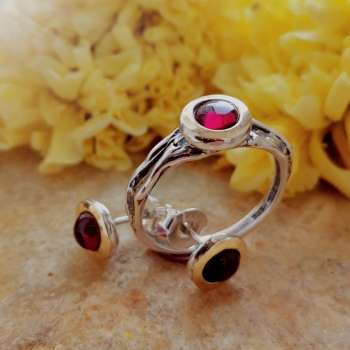 Серебряное кольцо с гранатом и золотом MVR1576GGR