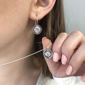 Серебряное колье с куб.цирконом 01N2120CZ