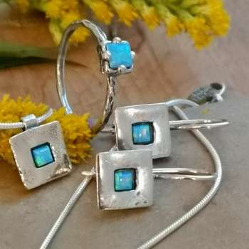 Серебряное кольцо с опалом иск. MVR1510OP