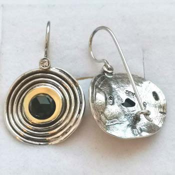 Серебряные серьги с ониксом, куб.цирконом и золотом MVE1343/1GON