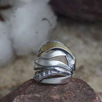 Серебряное кольцо с куб.цирконом и золотом MVR1272GCZ