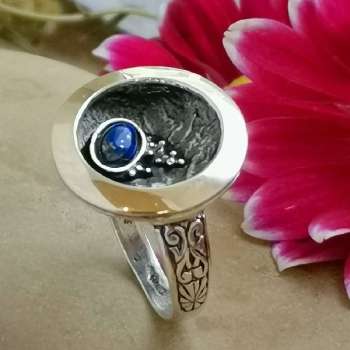 Серебряное кольцо с лазуритом и золотом MVR1595GLZ
