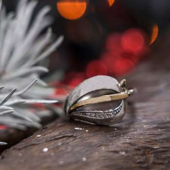 Серебряное кольцо с куб.цирконом и золотом MVR1628GCZ