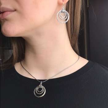 Серебряное колье 01N1732