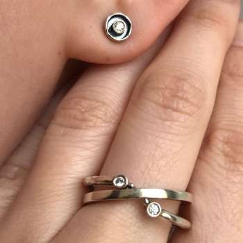 Серебряные серьги с куб.цирконом MVE074CZ