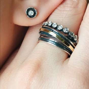 Серебряные серьги с куб.цирконом MVE074CZ