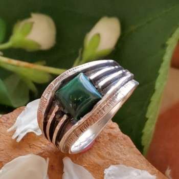 Серебряное кольцо с малахитом MVR1333ML