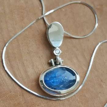 Серебряное колье с кианитом и куб.цирконом MVN1200KT