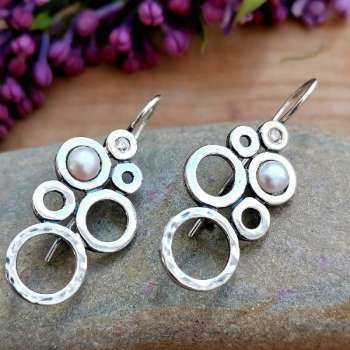 Серебряные серьги с жемчугом и куб.цирконом MVE238PL