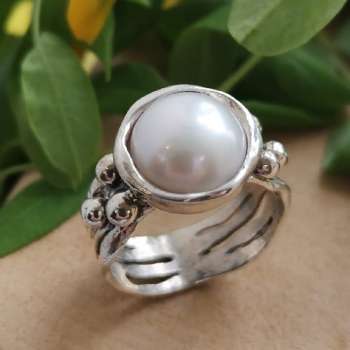 Серебряное кольцо с жемчугом 01R1716PL