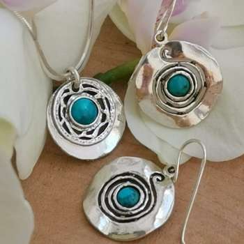 Серебряное колье с бирюзой 01N1737TQ