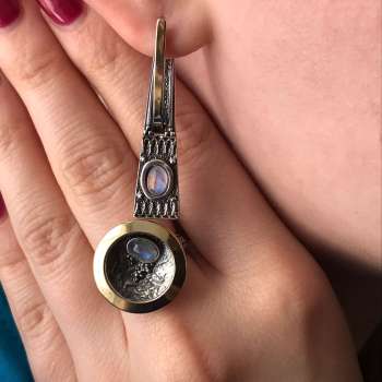 Серебряное кольцо с лунным камнем и золотом MVR1595GMS