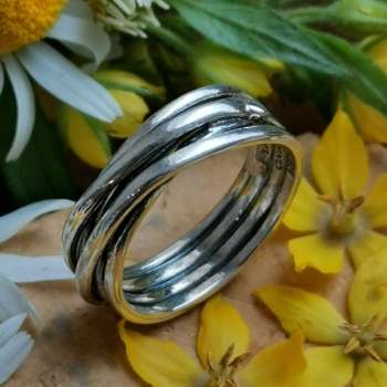 Серебряное кольцо 01R596