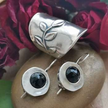 Серебряное кольцо 01R1026