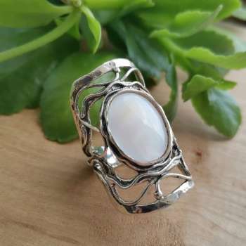 Серебряное кольцо с перламутром 01R2464PL