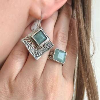Серебряное кольцо с жадеитом 01R374JD