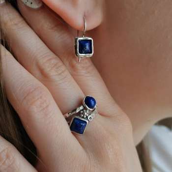 Серебряное кольцо с лазуритом MVR1028LZ