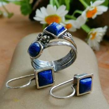 Серебряное кольцо с лазуритом MVR1028LZ