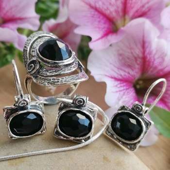Серебряное кольцо с ониксом 01R961ON