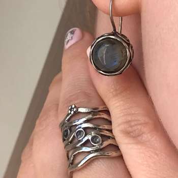 Серебряное кольцо с лабрадором 01R1988LB