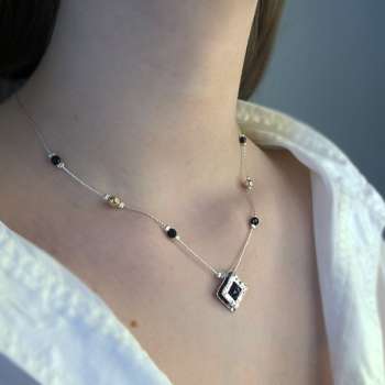 Серебряное колье с ониксом и голдфилд Y01N719ON