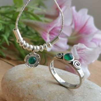 Серебряное колье с халцедоном 01N851HL