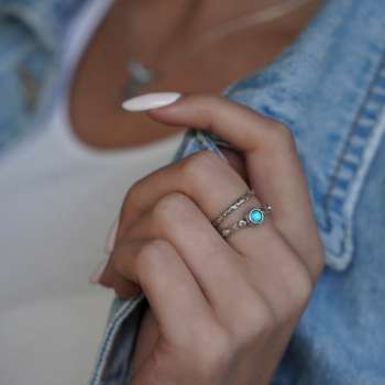 Серебряное кольцо с опалом иск. 01R598/1OP