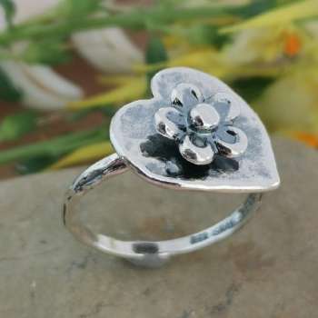 Серебряное кольцо 01R2030