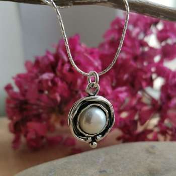 Серебряное колье с жемчугом 01N2833PL