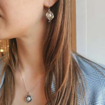 Серебряное колье с жемчугом 01N2833PL