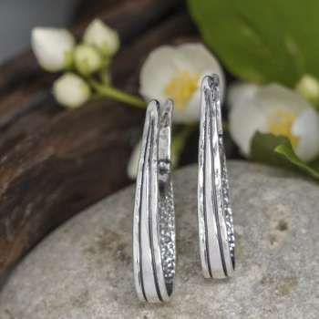 Серебряные серьги MVE776