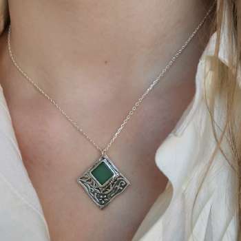 Серебряное колье с авантюрином 01N1704AV