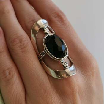 Серебряное кольцо с ониксом 01R931ON