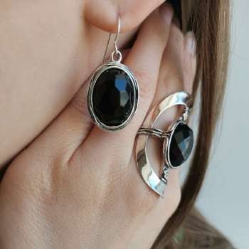 Серебряное кольцо с ониксом 01R931ON