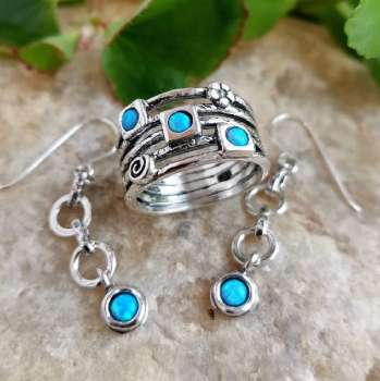 Серебряное кольцо с опалом иск. 01R510OP