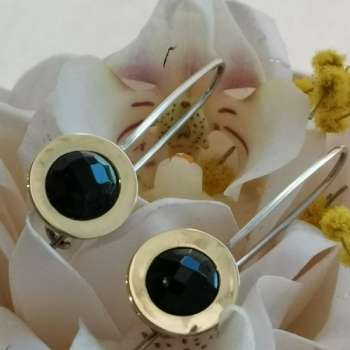 Серебряные серьги с ониксом и золотом MVE1732/1GON