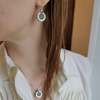 Серебряное колье с авантюрином 01N1821AV